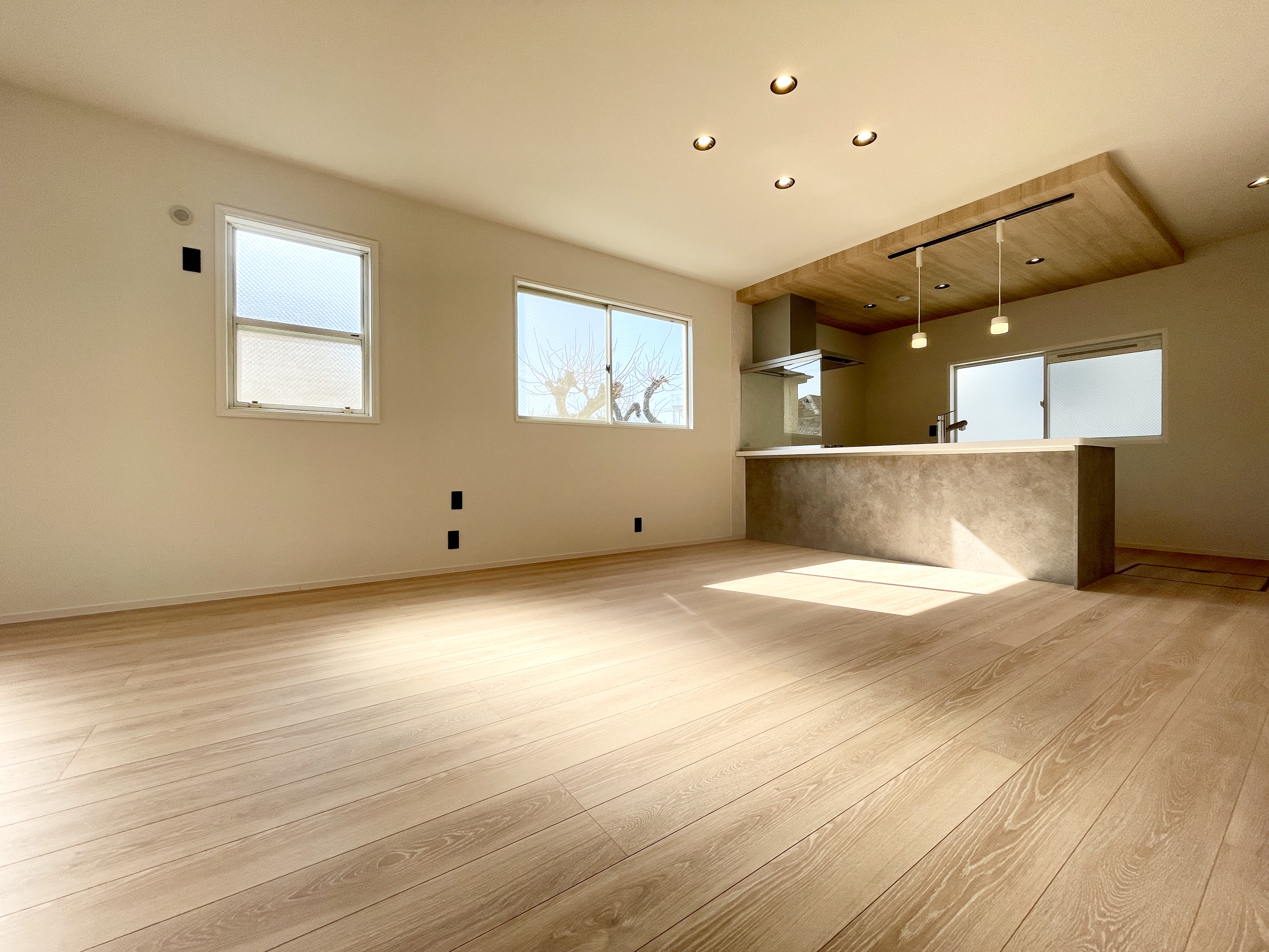 販売中物件リフォーム完了しました